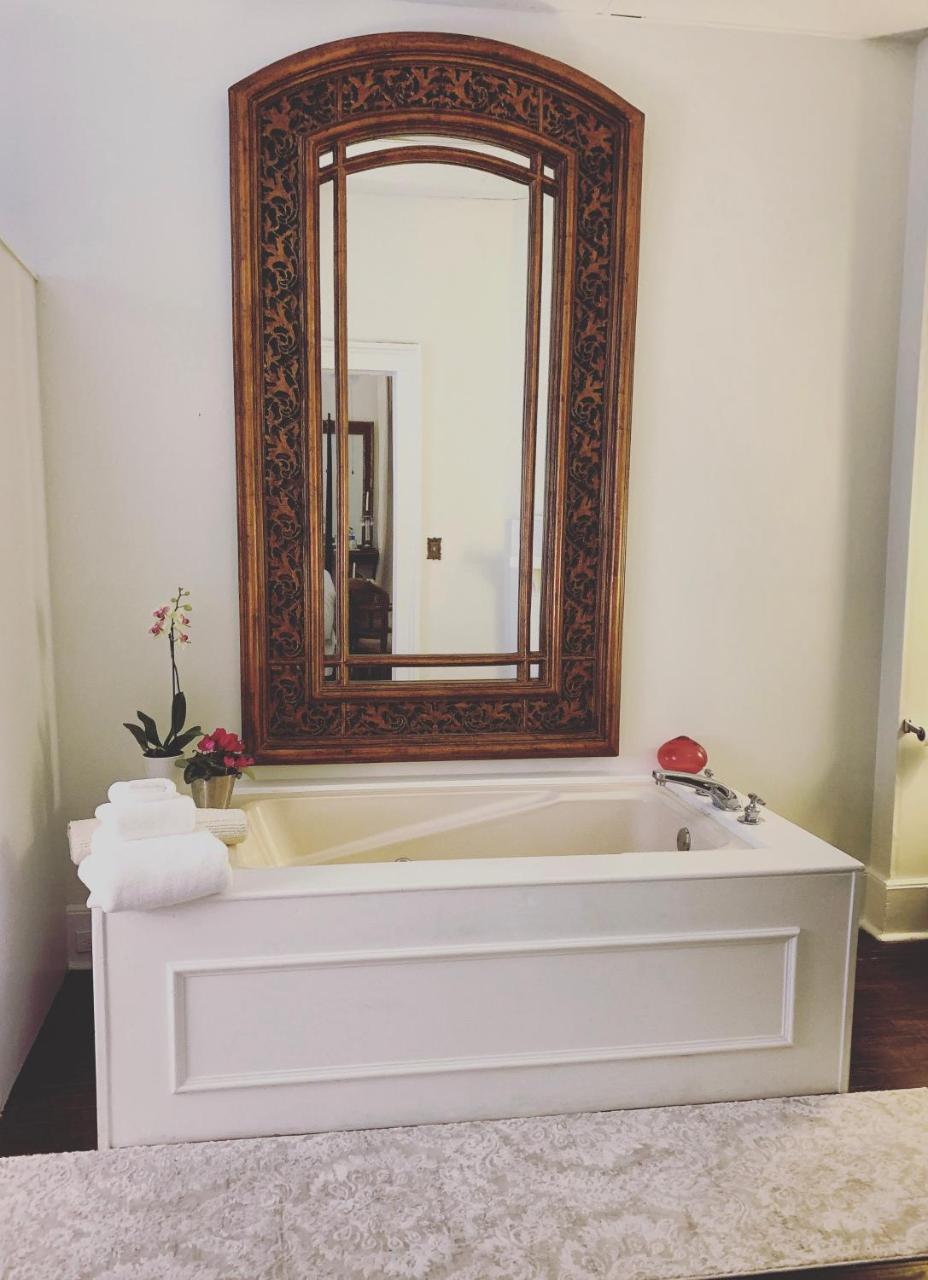 קולומביה Chesnut Cottage Inn Bed & Breakfast מראה חיצוני תמונה